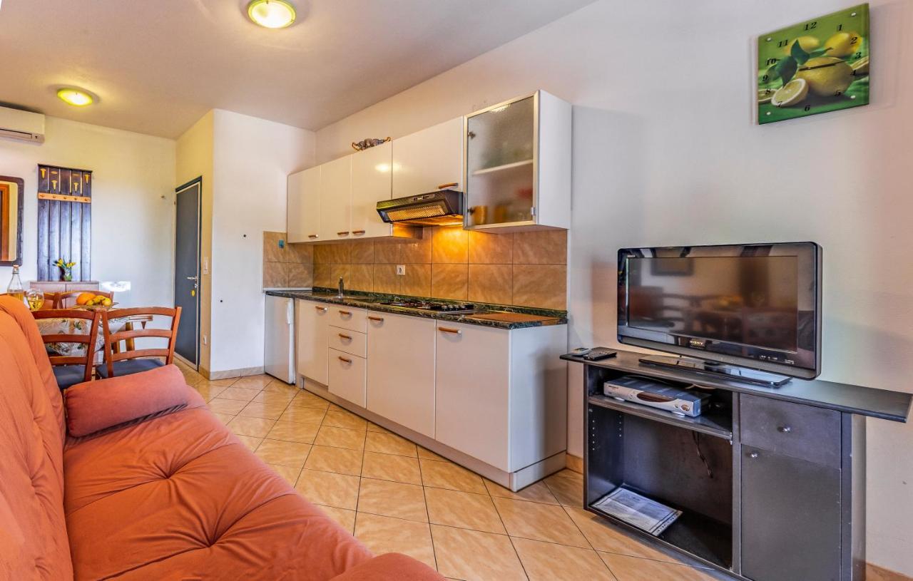 דירות Tar-Vabriga House Mocibob מראה חיצוני תמונה